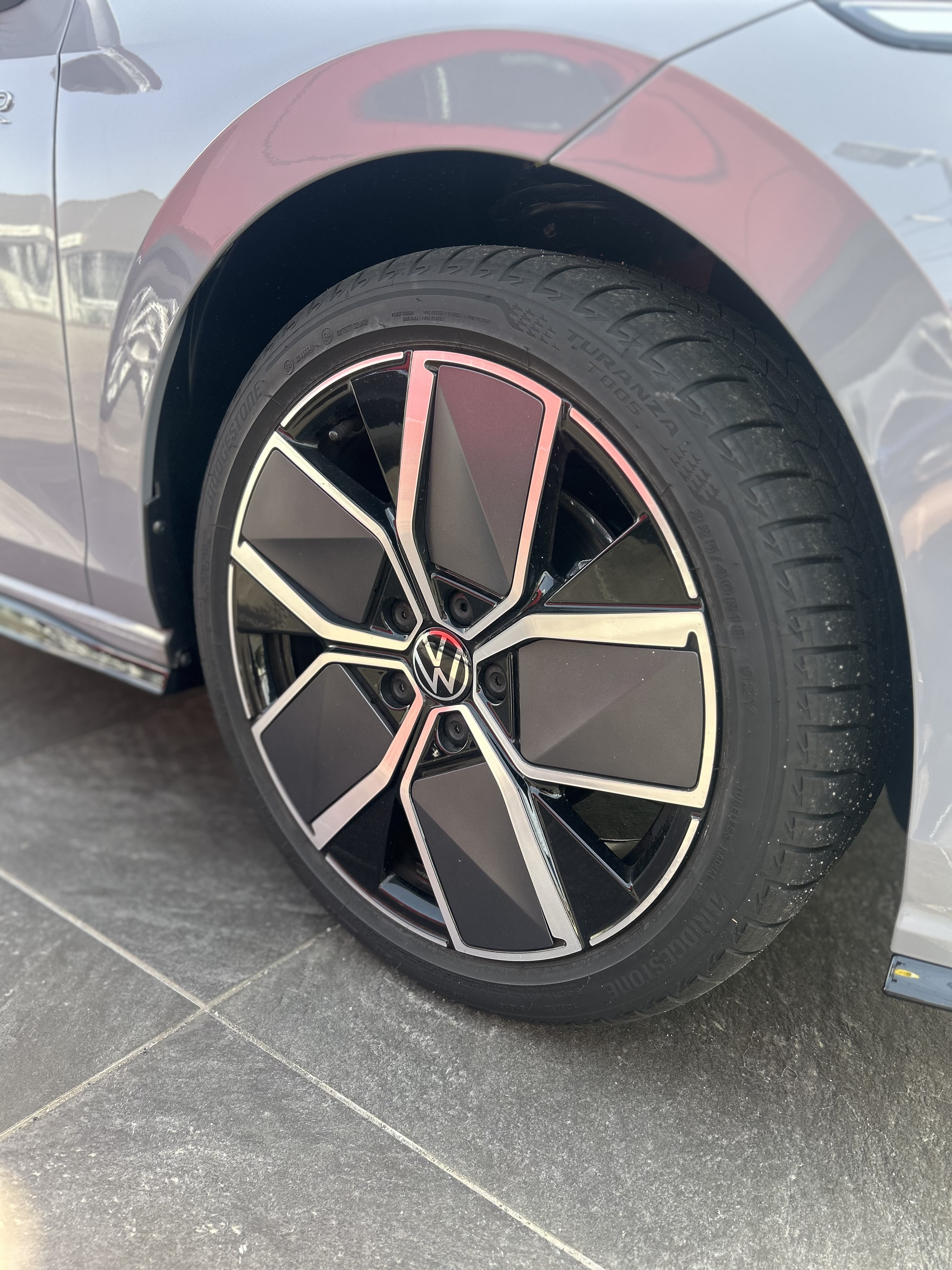 タイヤ交換後の空気圧警告灯は⚠️